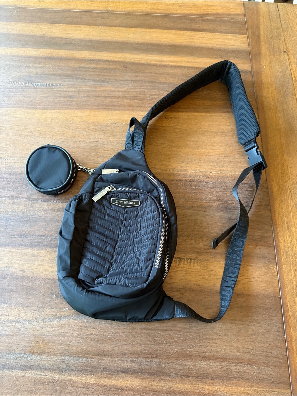 Steve Madden Black Quilted Sling Crossbody Bag - NWOT - Picture 5 of 14